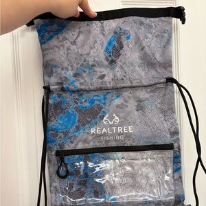 Realtree Gray and Blue Drawstring Fishing Bag